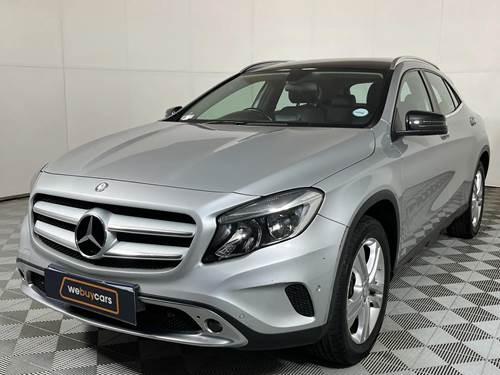 Mercedes Benz GLA 200 7G-Tronic