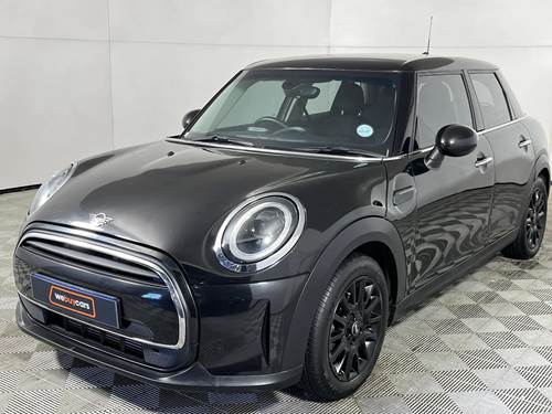 MINI Cooper Mark V (100 kW) Steptronic