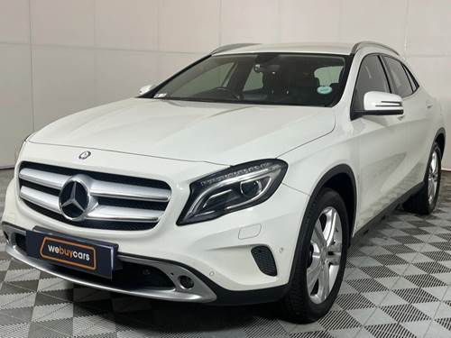 Mercedes Benz GLA 200 7G-Tronic