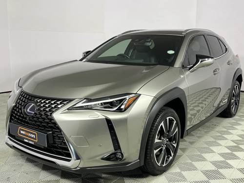 Lexus UX 250h SE