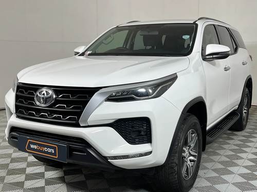 Toyota Fortuner V 2.4 GD-6 Raised Body Auto