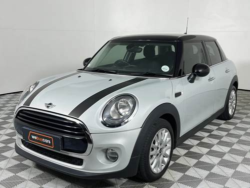 MINI Cooper (100 kW) 5 Door Auto (XS52)