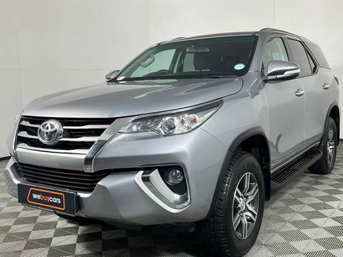 Toyota Fortuner IV 2.4 GD-6 Raised Body