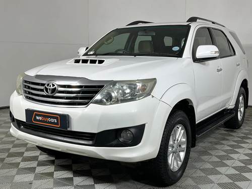 Toyota Fortuner III 2.5 D-4D VNT Raised Body