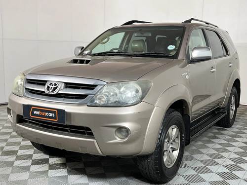 Toyota Fortuner I 3.0 D-4D Raised Body