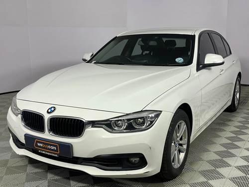 BMW 320i (F30) Auto