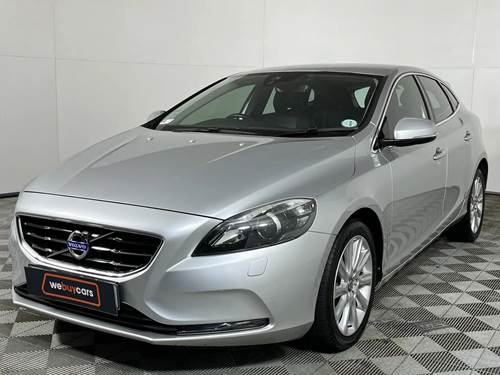 Volvo V40 T4 Excel