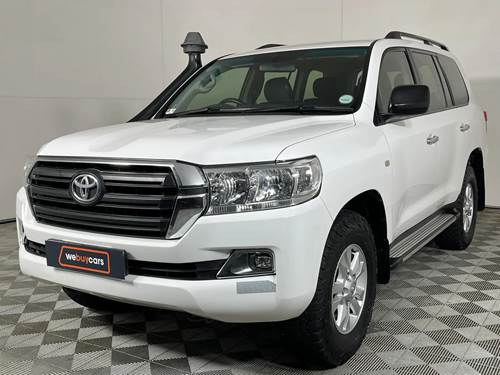 Toyota Land Cruiser 200 GX 4.5D V8 Auto