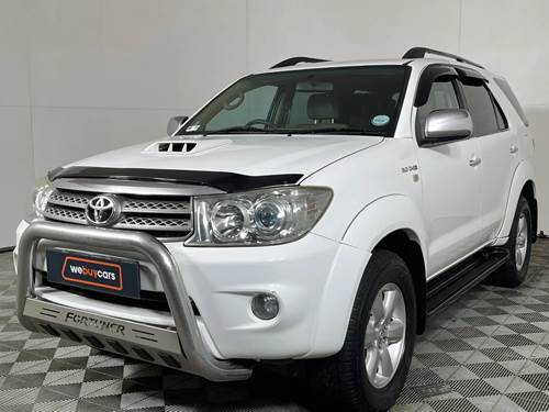 Toyota Fortuner II 3.0 D-4D Raised Body 4X4