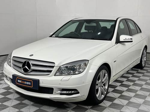 Mercedes Benz C 200 CGi Blue Efficiency Avantgarde Touchshift