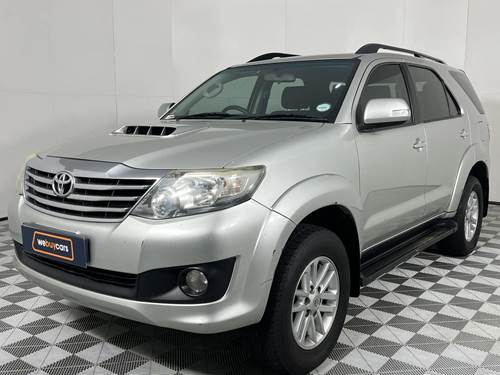 Toyota Fortuner III 2.5 D-4D VNT Raised Body Auto