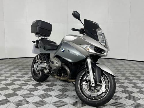 BMW R1200ST