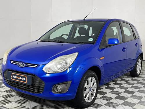 Ford Figo 1.4i Trend 5-Door Hatch Back