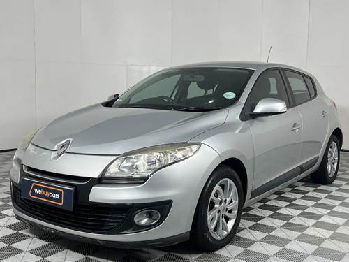 Renault Megane III 1.4TCe Dynamique Hatch