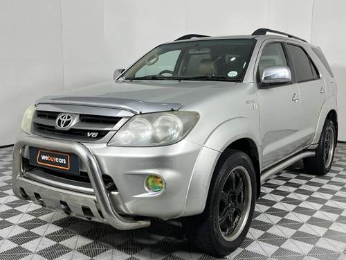 Toyota Fortuner I 4.0 V6 4X4