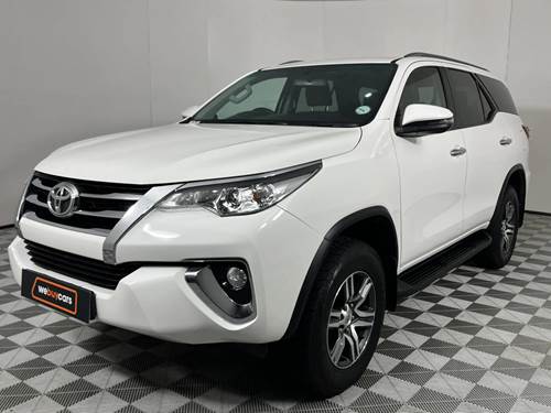 Toyota Fortuner IV 2.4 GD-6 Raised Body