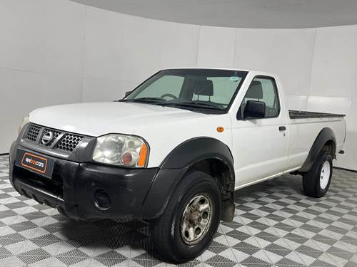 Nissan Hardbody NP300 2.4i LWB 4x4 Single Cab