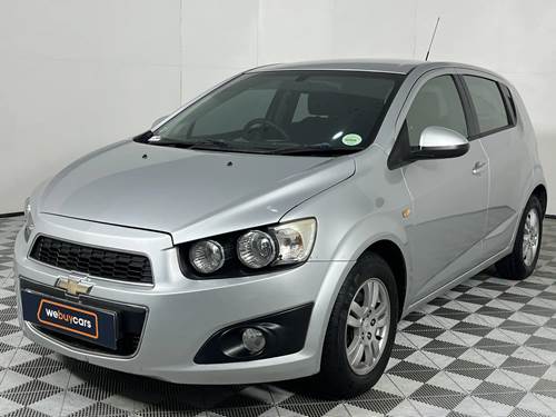 Chevrolet Sonic 1.6 LS Hatch 5 Door