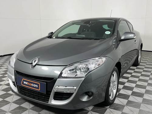 Renault Megane III 1.6 Dynamique Coupe