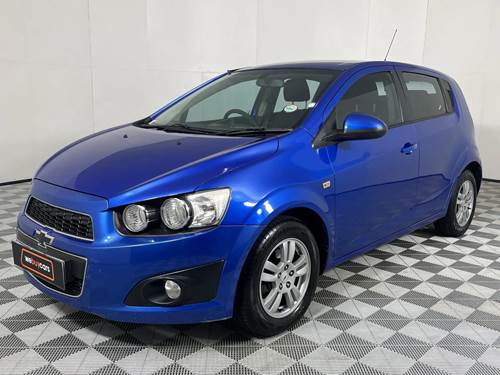 Chevrolet Sonic 1.6 LS Hatch 5 Door