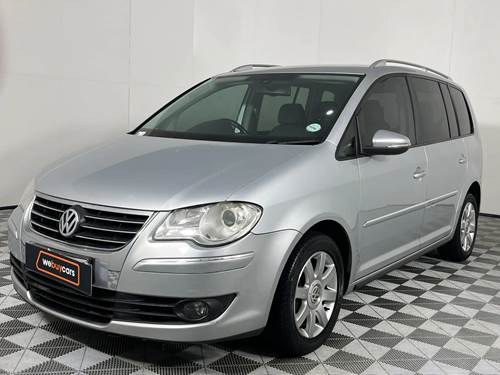 Volkswagen (VW) Touran 2.0 TDi Highline DSG