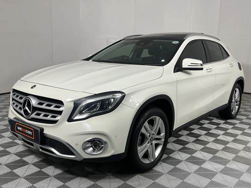 Mercedes Benz GLA 200 7G-Tronic