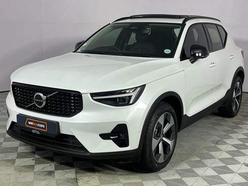 Volvo XC40 B4 Plus Dark Geartronic (Mild Hybrid)