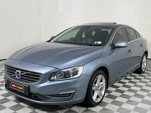 Volvo S60 T3 Momentum Geartronic