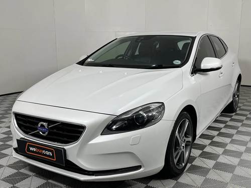 Volvo V40 T3 Elite