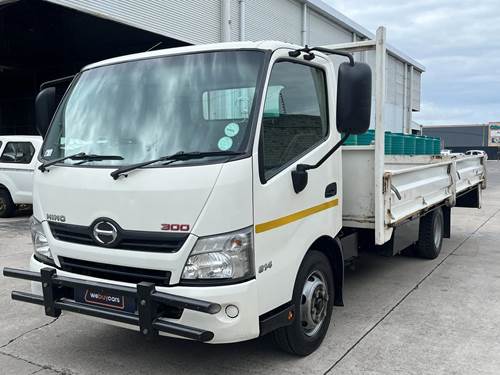 Hino 300 - 814 - Long Wheel Base - (AZ 3) 