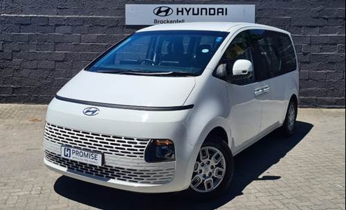 Hyundai Staria 2.2D Executive (9 Seater)