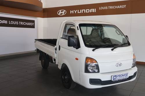 Hyundai H100 2.6 D Euro II Dropside Aircon