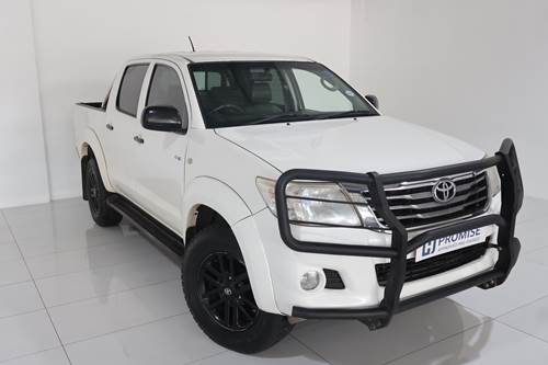 Toyota Hilux ( II) 2.5 D-4D SRX 4X4 Double Cab