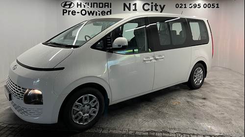 Hyundai Staria 2.2D Executive (9 Seater)