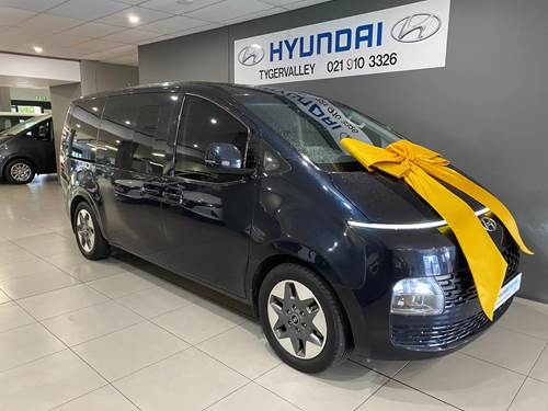 Hyundai Staria 2.2D Elite (9 Seater)