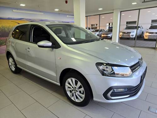 Volkswagen (VW) Polo Vivo 1.6 Hatch Style