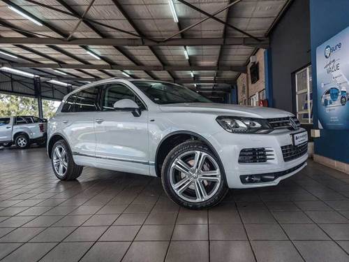 Volkswagen (VW) Touareg 3.0 TDi V6 (180 kW) Tiptronic Bluemotion