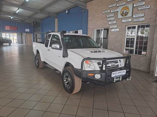 Isuzu KB 300 D-TEQ LX (120 kW) Extended Cab 4x4