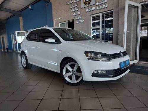 Volkswagen (VW) Polo Vivo 1.6 Hatch Highline 5 Door