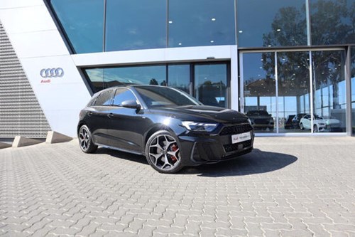 Audi A1 Sportback 2.0 T FSI S-line S-tronic (40 TFSI)