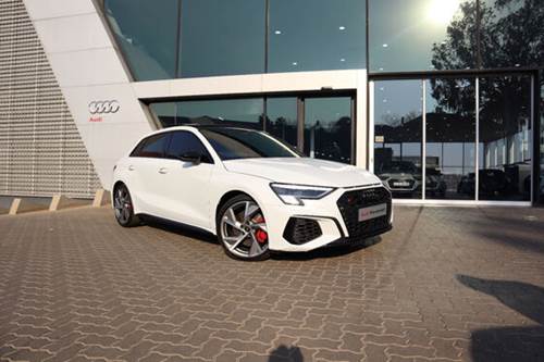 Audi S3 Sportback 2.0 (228 kW) S-tronic