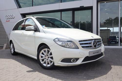 Mercedes Benz B 200 Blue Efficiency 7G-DCT