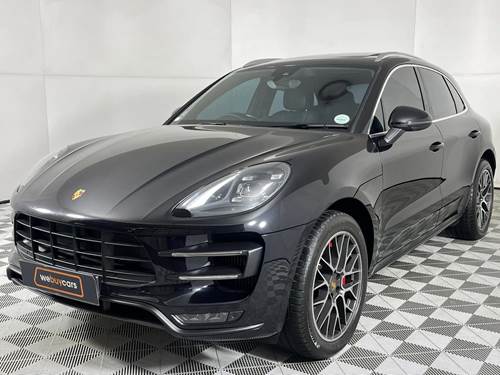 Porsche Macan Turbo (Performance Pack)