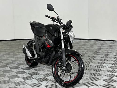 Suzuki GSX 150 F