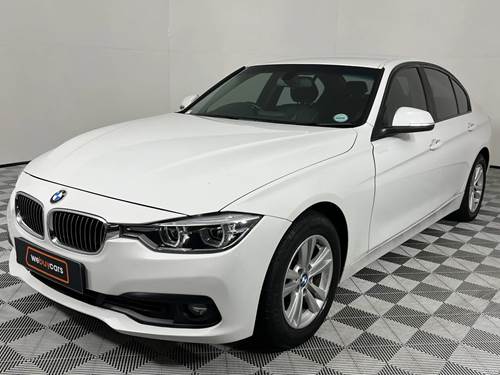 BMW 320i (F30) Auto