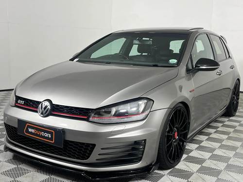 Volkswagen (VW) Golf 7 GTi 2.0 TSi DSG