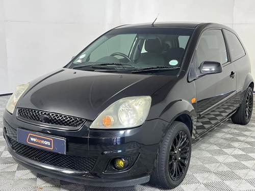 Ford Fiesta 1.6i Trend 3 Door