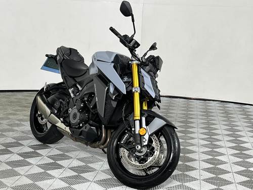 Suzuki GSXS 1000