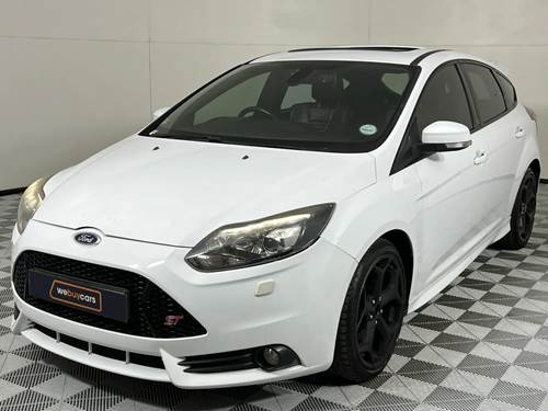 Ford Focus 2.0 GTDi ST3 5 Door