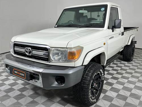 Toyota Land Cruiser 79 4.0 Pick Up